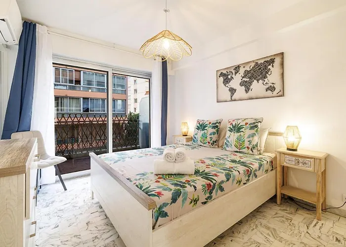 St Patrick - Cosy 1bdr In Carnoles شقة روكوبرُن كاب مارتي
