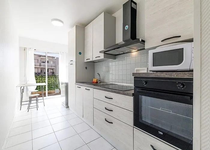 St Patrick - Cosy 1bdr In Carnoles Apartment *